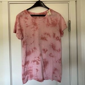 Pink tie dye soft t-shirt